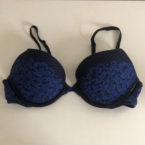 Victoria’s Secret very sexy push-up bra 36B